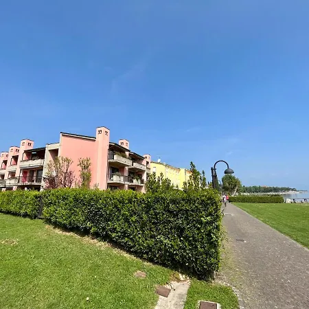 Virgilio Aparthotel Sirmione
